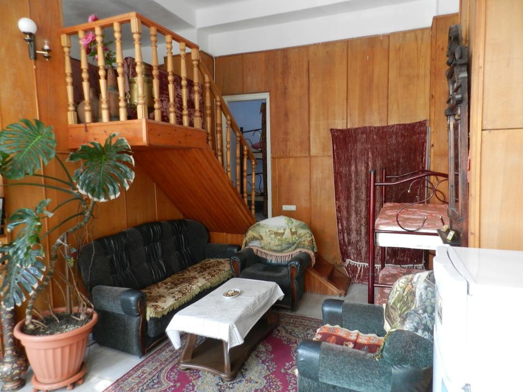 Apartment Retro Tbilisi Ngoại thất bức ảnh